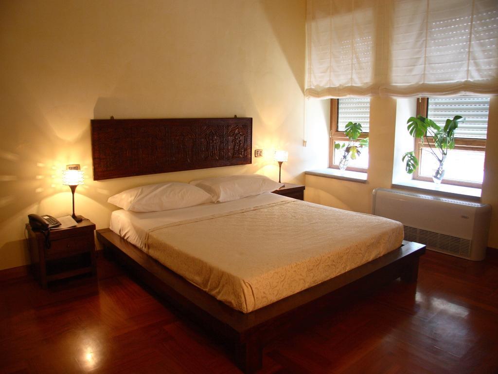 Casa Dei Mercanti Town House Lecce Room photo