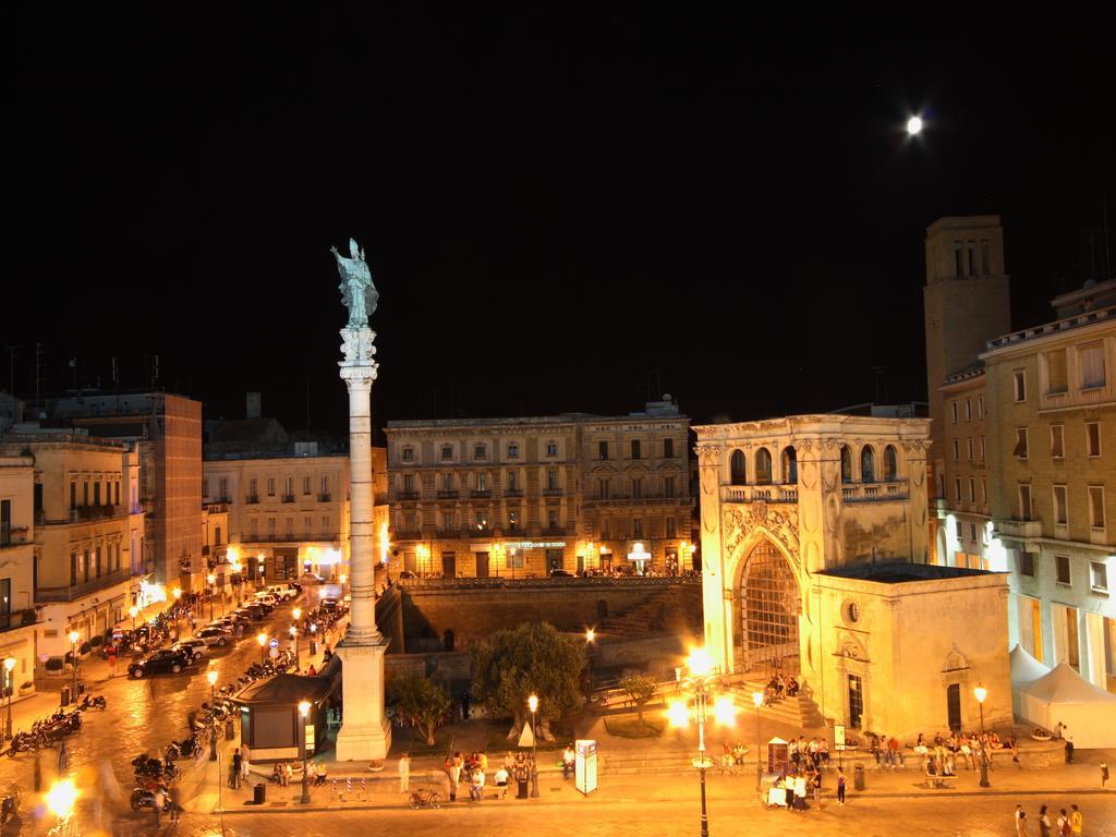 Casa Dei Mercanti Town House Lecce Exterior photo